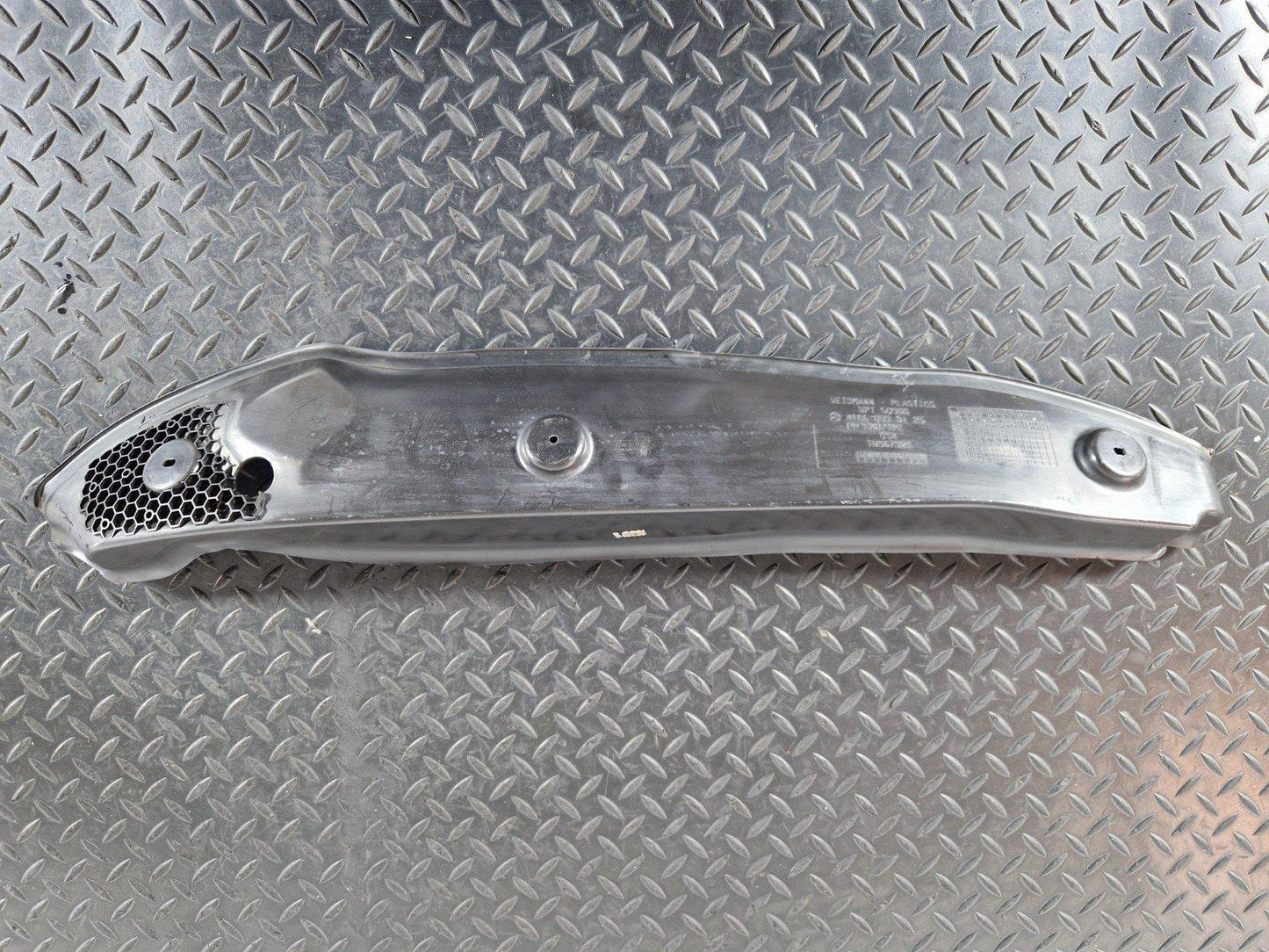 11-19 MERCEDES BENZ ML W166 FRONT LEFT N/S WING FENDER TRIM COVER A1668890125