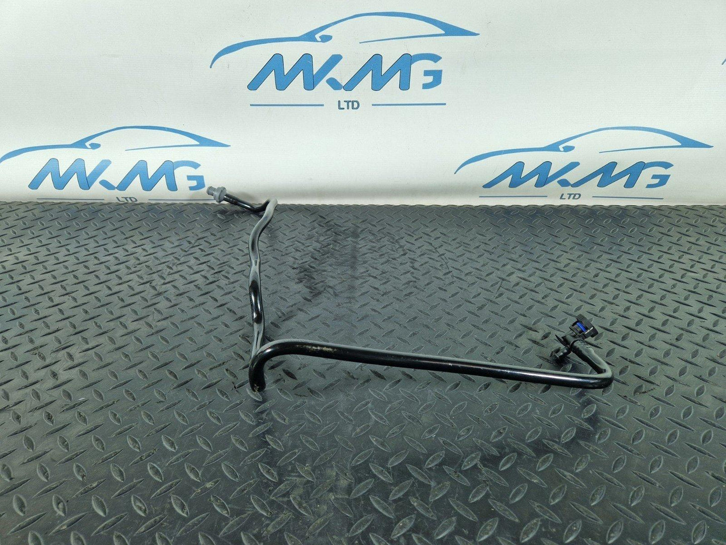 12-18 MERCEDES BENZ W176 GENUINE VACUUM PIPE A2464300000