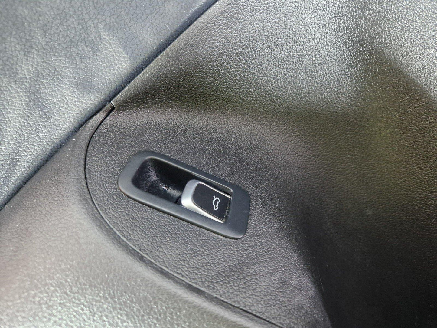 12-17 AUDI Q5 8R OEM FRONT RIGHT O/S DOOR CARD PANEL ALCANTARA TRIM 4G2867104B