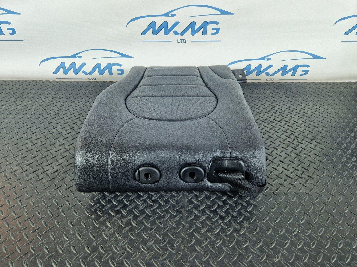 14-21 MERCEDES BENZ C300h W205 REAR LEFT N/S SEAT BLACK LEATHER BACKREST