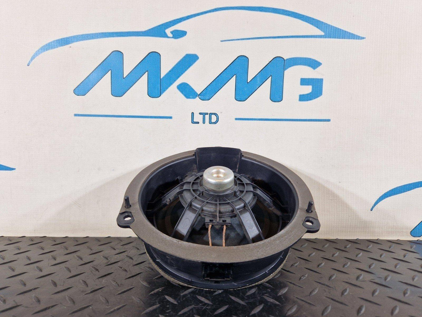 12-18 AUDI A6 C7 2.0 DIESEL GENUINE REAR DOOR SPEAKER LEFT OR RIGHT 4G1035411