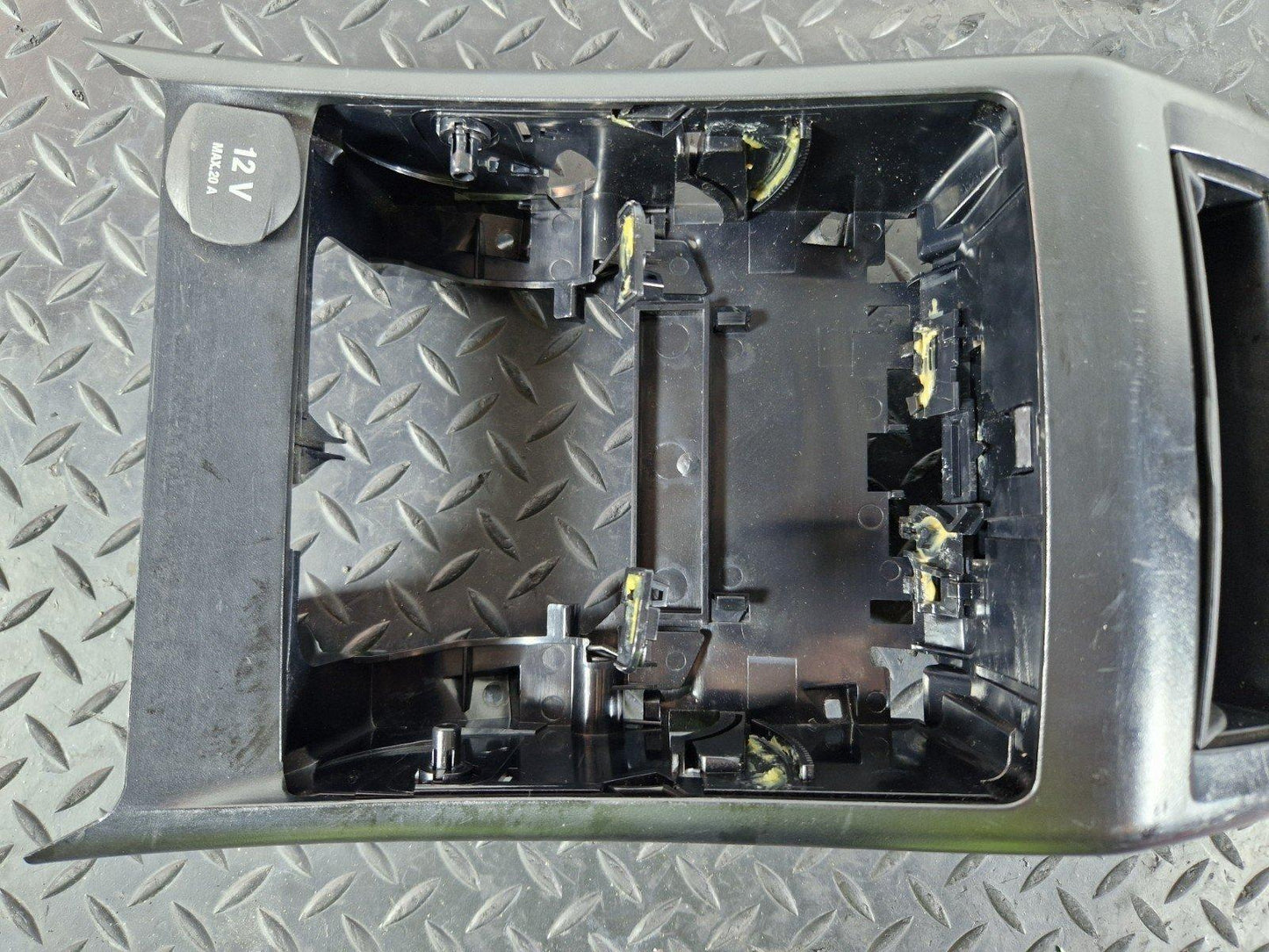 11-19 MERCEDES BENZ ML W166 GENUINE RMD BLACK NON SMOKER ASSY 16929208 DAMAGED