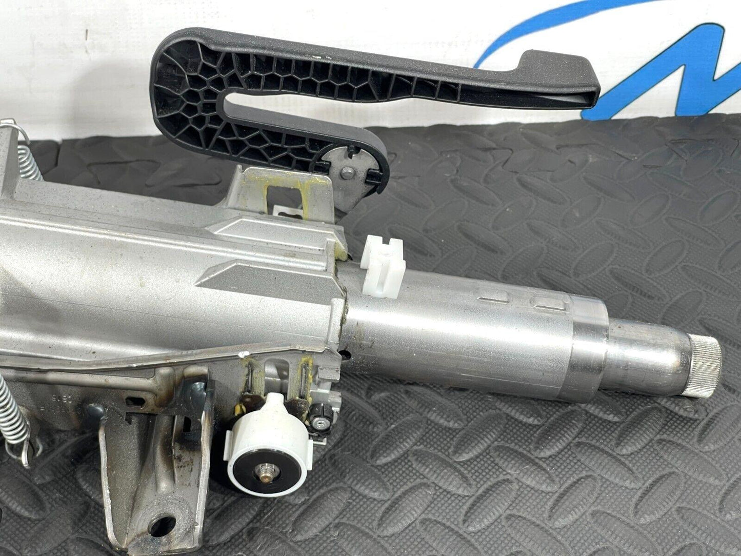 16-19 AUDI A4 B9 AVANT GENUINE STEERING COLUMN ASSEMBLY 8W0419065