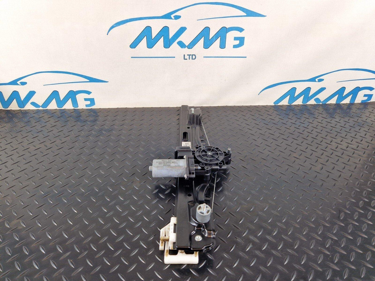 16-22 BMW X1 F48 GENUINE OEM REAR RIGHT O/S WINDOW REGULATOR & MOTOR 7349512