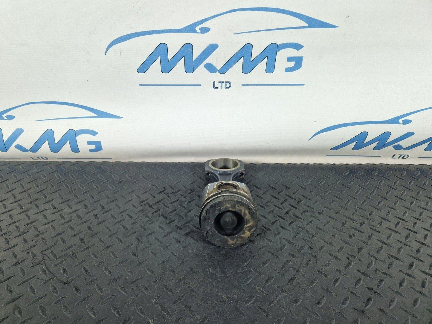 12-18 MERCEDES A B CLA-W176 W246 C117 OEM 1.8/2.1 CDI OM651 PISTON & CON ROD (2)