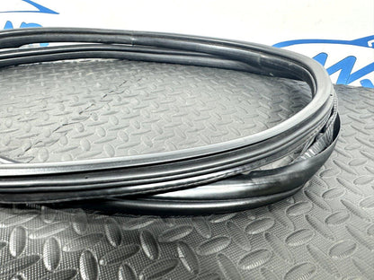 14-21 BMW 2 SERIES GRAN TOURER F46 GENUINE REAR OS/NS DOOR RUBBER SEAL 7316818