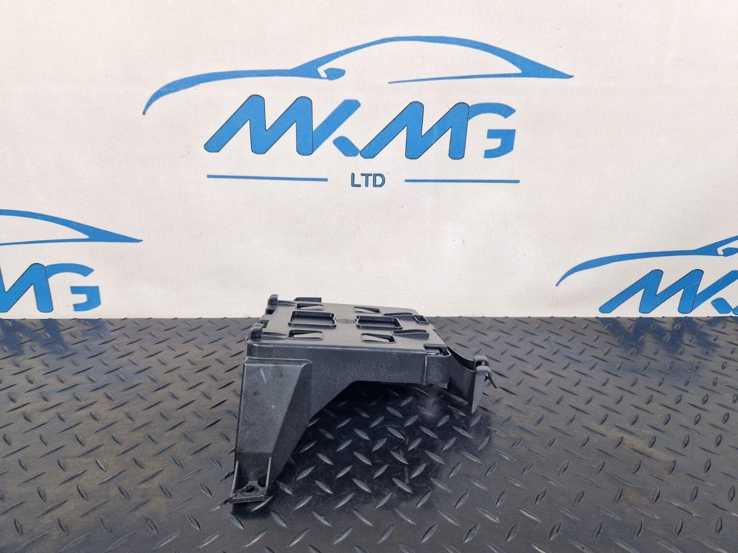 16-19 AUDI A4 B9 GENUINE BCM BODY CONTROL MODULE UNIT 8W0907064A