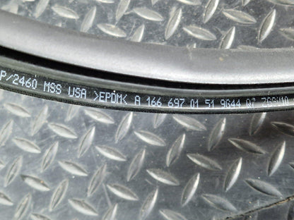 11-19 MERCEDES ML W166 OEM REAR LEFT OR RIGHT SIDE DOOR RUBBER SEAL A1666970151