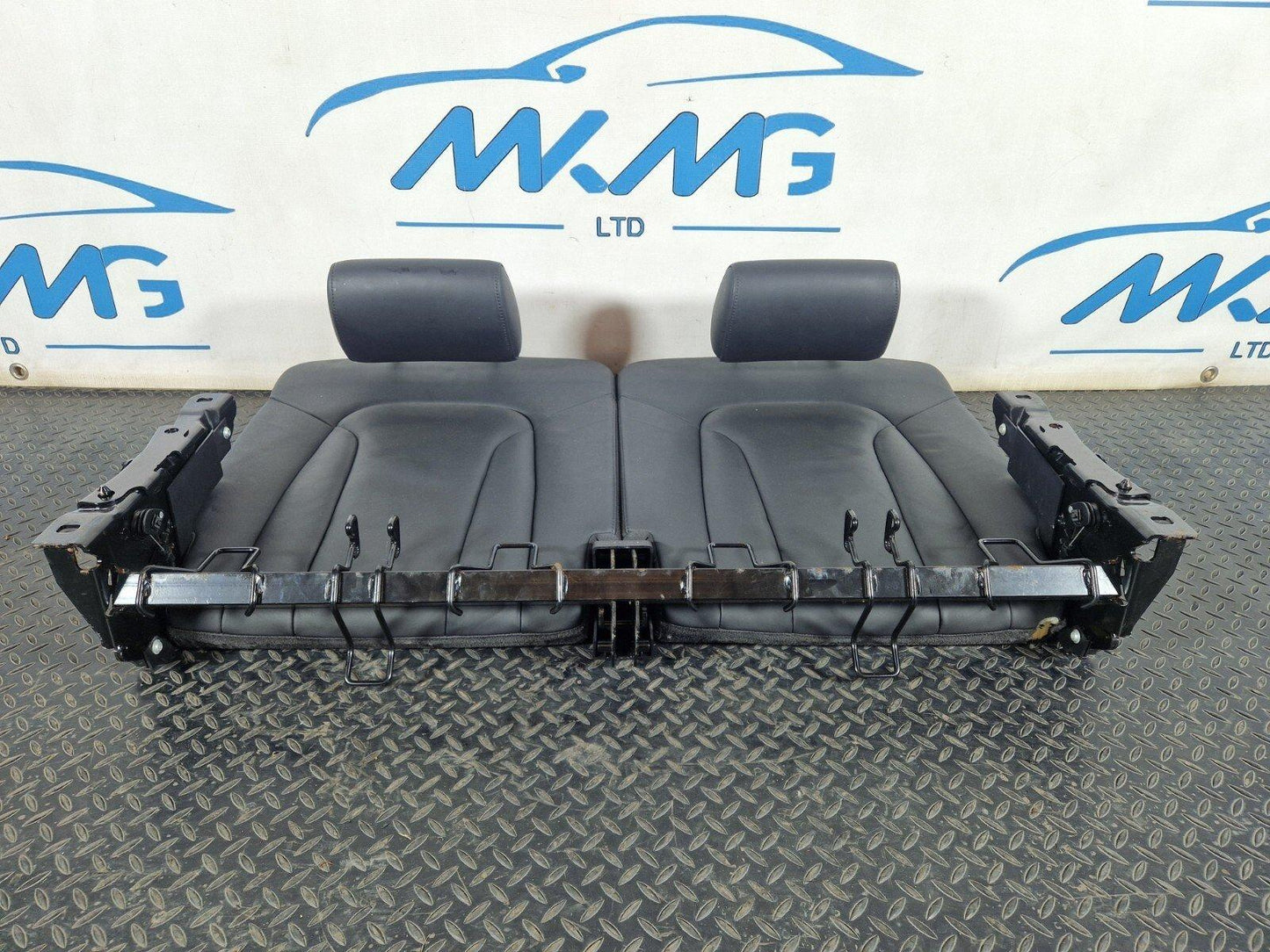 10-15 AUDI Q7 4L GENUINE REAR SEATS 3RD ROW LEATHER