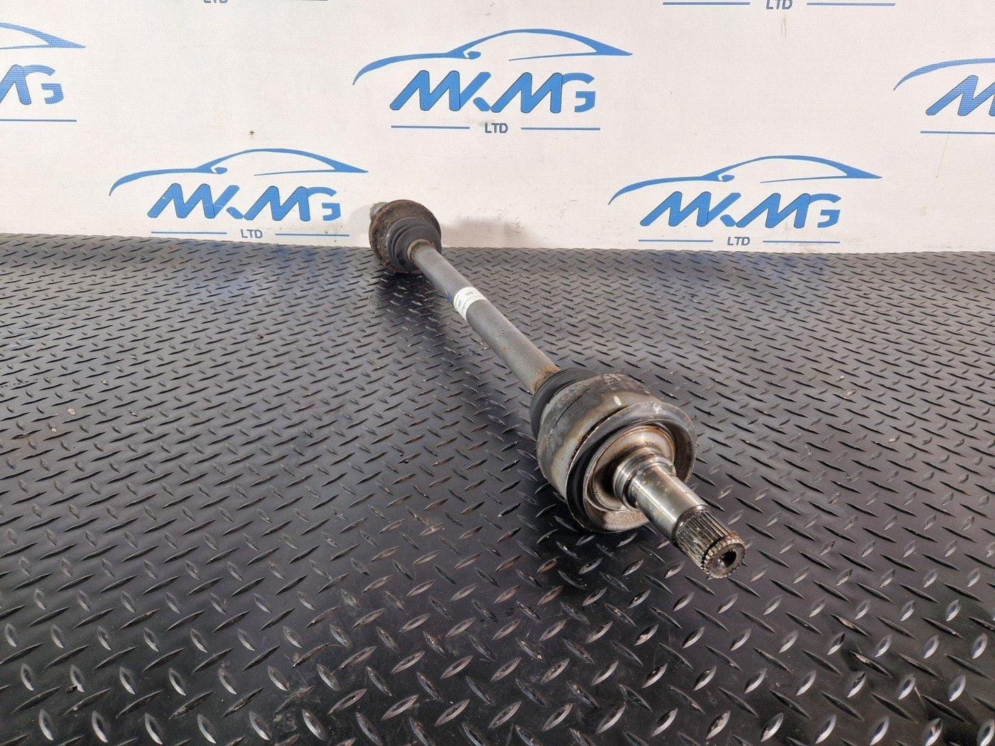 11-19 MERCEDES BENZ ML W166 OEM REAR RIGHT OR LEFT SIDE DRIVESHAFT A1663501110