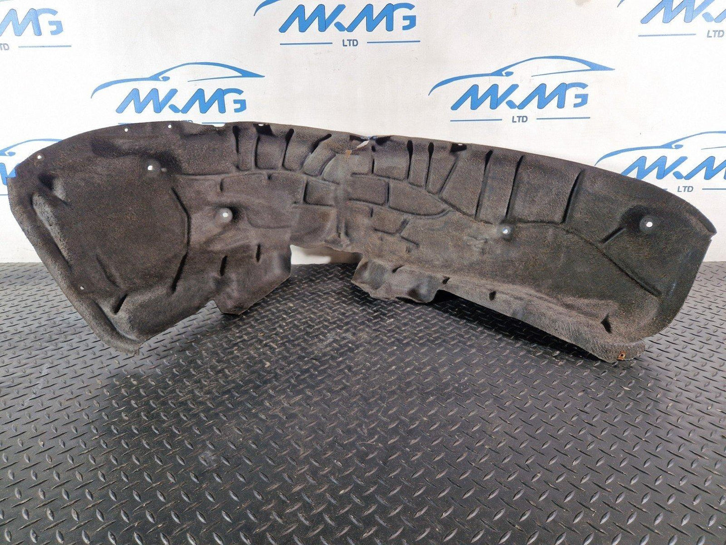 16-19 AUDI A4 B9 WHEEL ARCH LINER REAR RIGHT SPLASH GUARD 8W0810172G