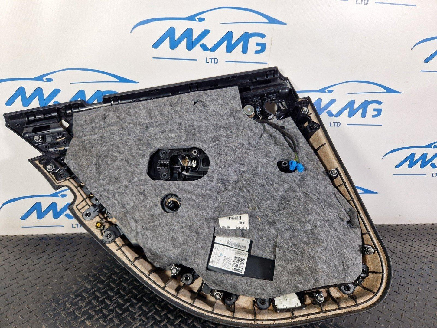 14-21 MERCEDES BENZ C300h W205 REAR DRIVER SIDE DOOR CARD PANEL A2057300694
