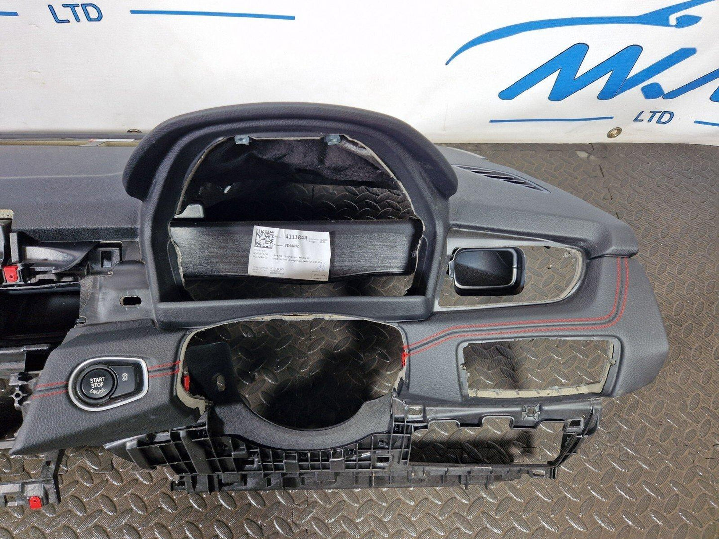 14-21 BMW 2 SERIES F45 F46 GENUINE FRONT COMPLETE  DASHBOARD