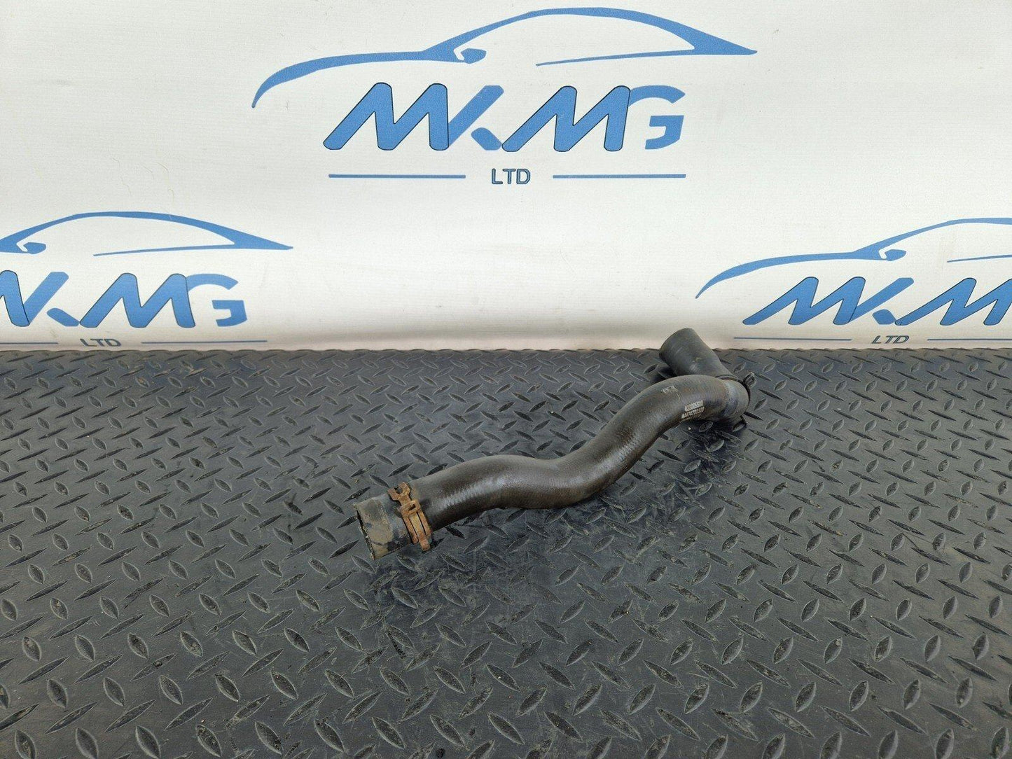 Mercedes-Benz    Unknown A4474700320