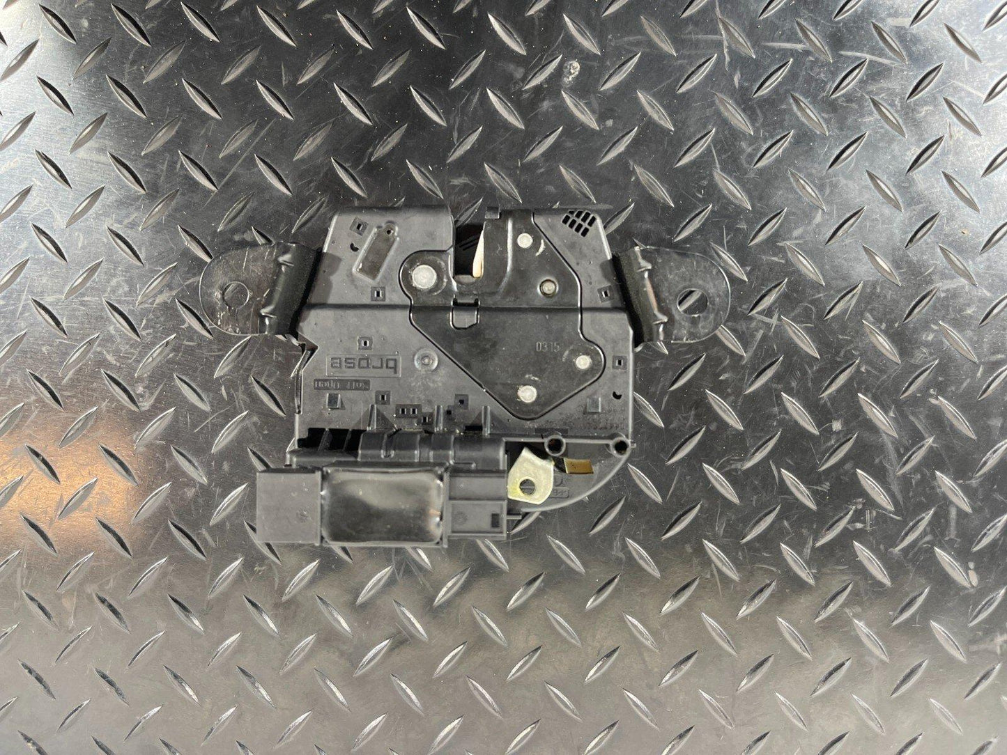 14-21 BMW 2 SERIES ACTIVE TOURER F45 216D TAILGATE LOCK 7348530