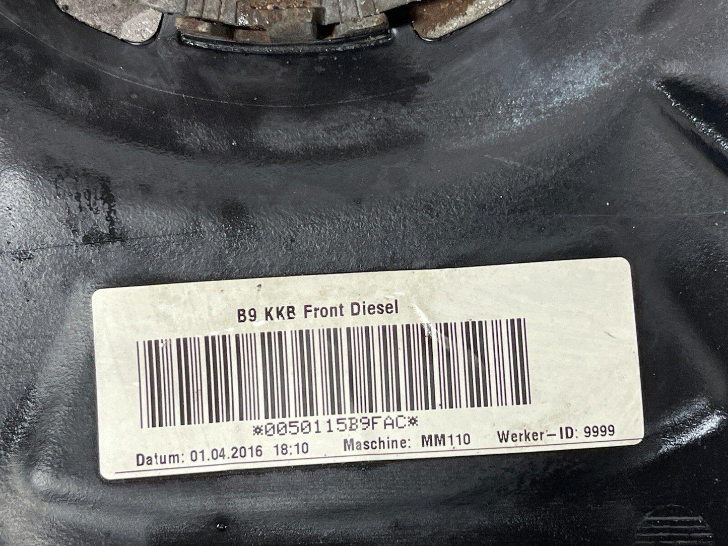 16-19 AUDI A4 B9 AVAN 2.0TDI DIESEL FUEL TANK WITH PUMP 8W0201021CG 8W02012WD