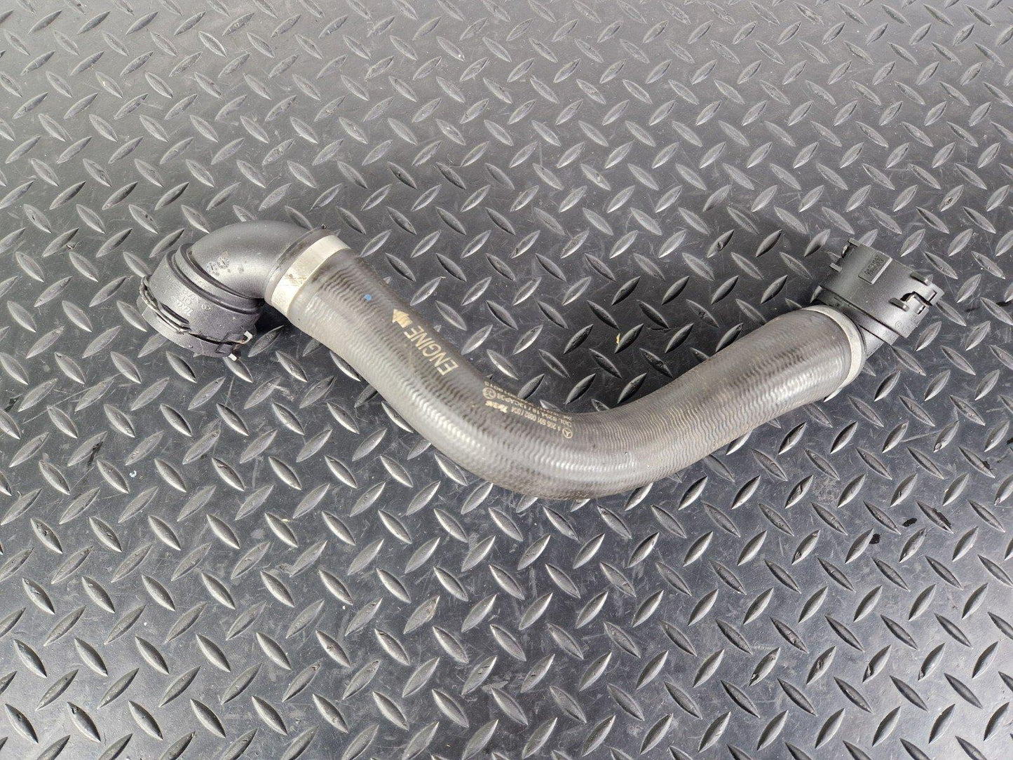 14-21 MERCEDES BENZ W205 GENUINE OEM COOLANT HOSE PIPE A2055010082