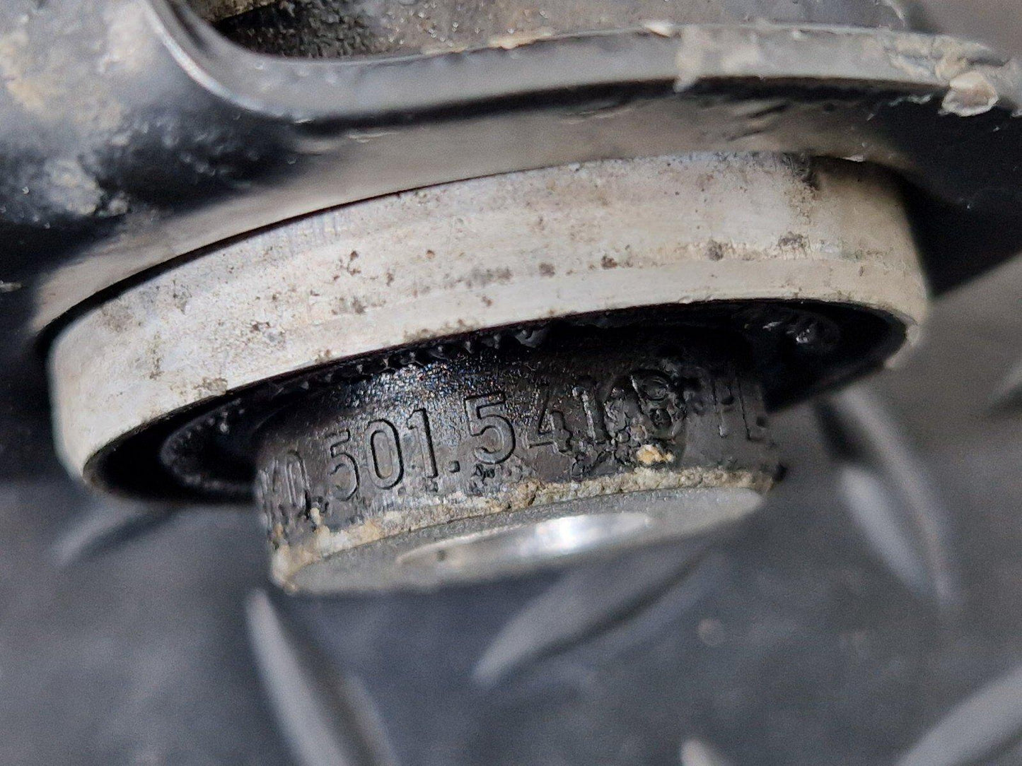 16-19 AUDI A4 B9 GENUINE OEM REAR LEFT N/S CONTROL ARM 8W0505397E