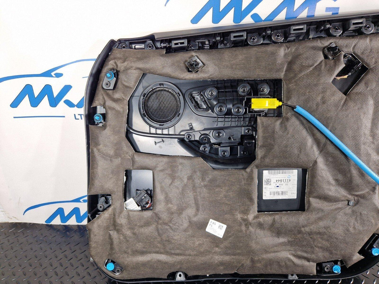 14-21 BMW 2 SERIES ACTIVE TOURER F45 GENUINE FRONT LEFT NSF DOOR CARD PANEL