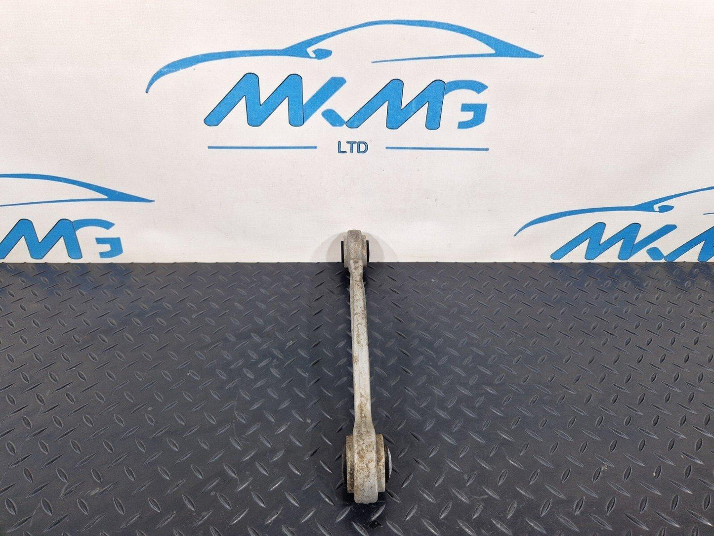 14-21 MERCEDES BENZ C200d W205 REAR RIGHT O/S WISHBONE CONTROL ARM A2043502206