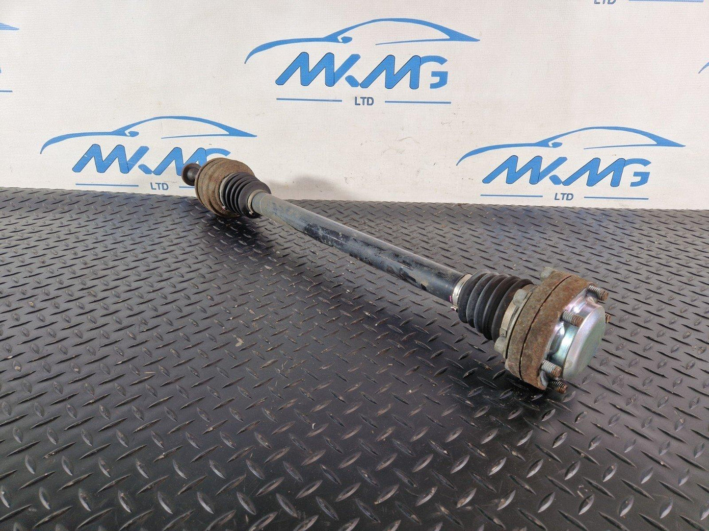 16-20 AUDI Q7 4M 3.0TDI V6 GENUINE REAR RIGHT OR LEFT SIDE DRIVESHAFT 4M0501203D