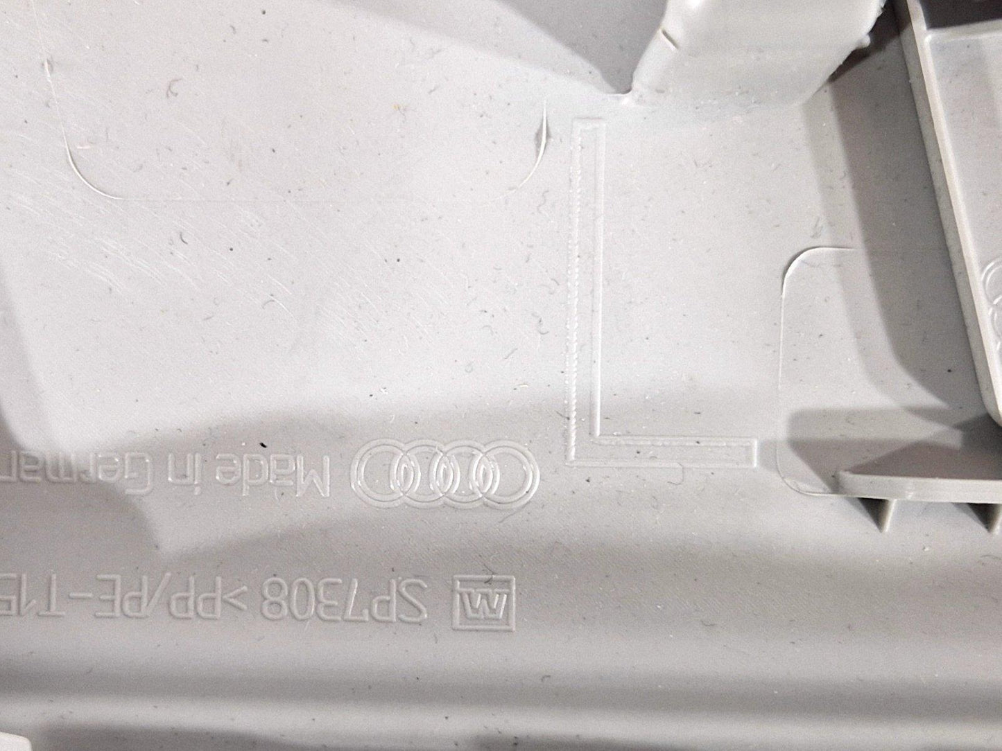 16-19 AUDI A4 B9 GENUINE LEFT PASSENGER SIDE B-PILLAR TRIM COVER 8W0867243E