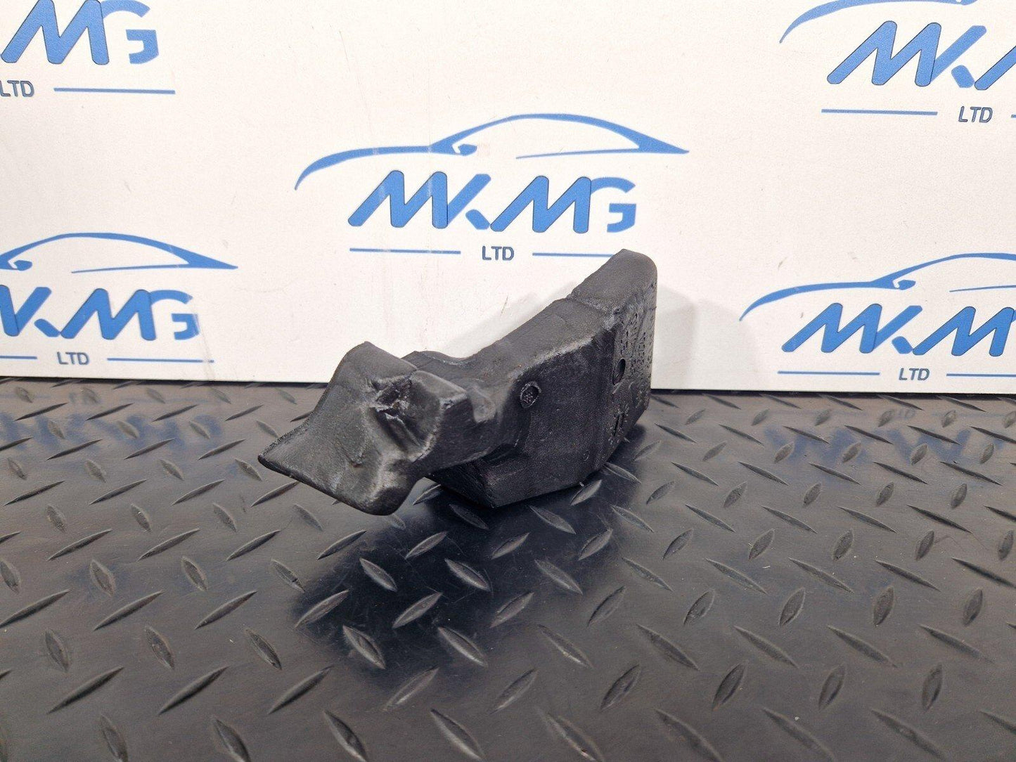 11-18 BMW 6 SERIES F06 FRONT LEFT A PILLAR SEAL 9166135