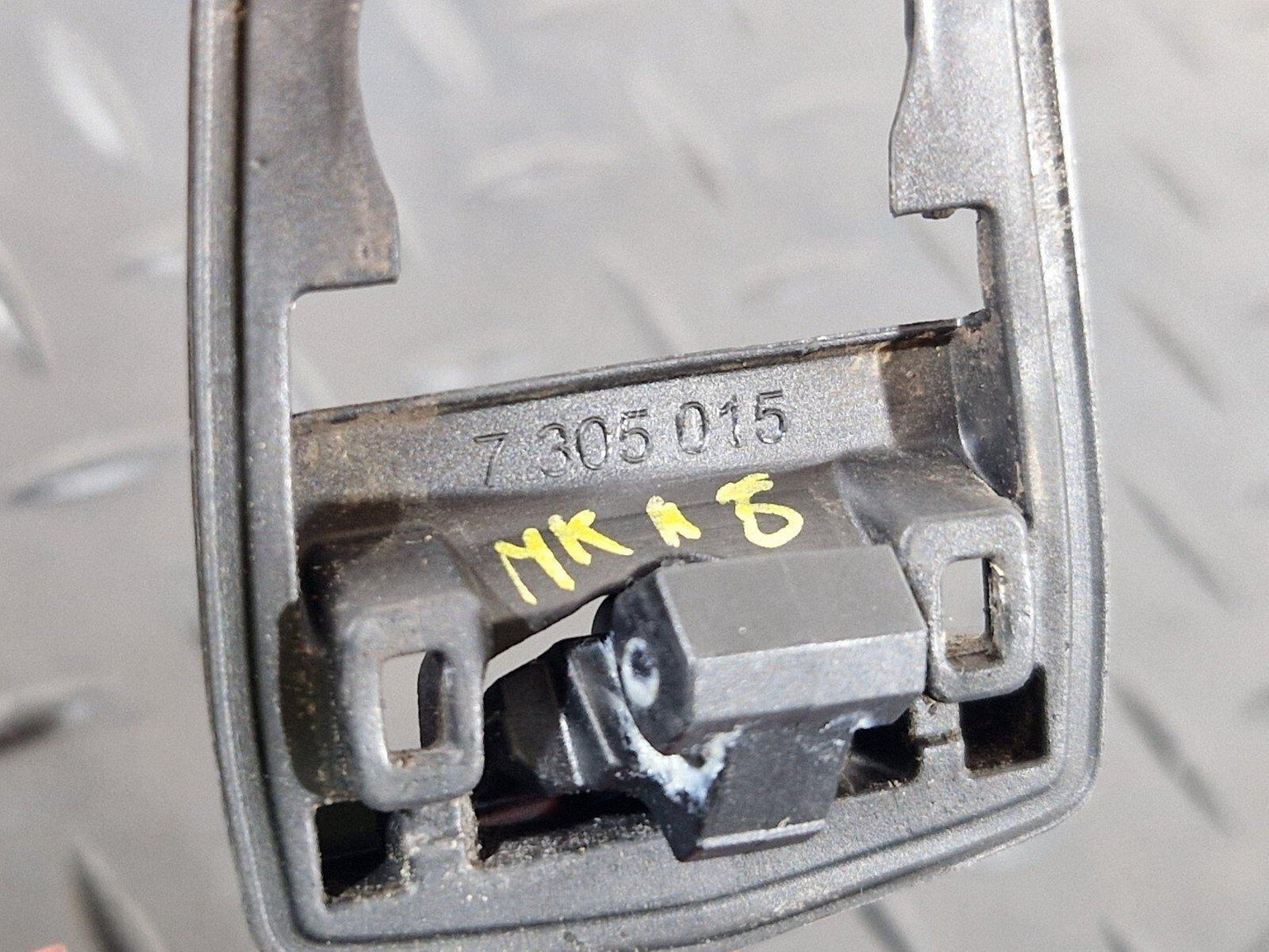 BMW 2 SERIES GRAN TOURER F45 F46 REAR LEFT N/S DOOR OUTSIDE HANDLE 7396307
