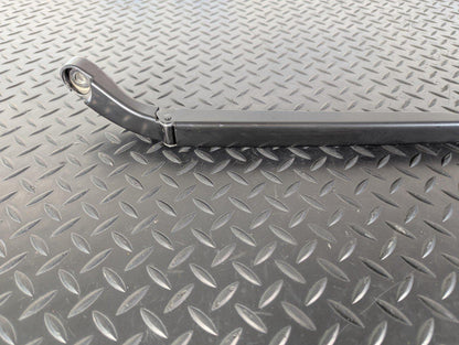 10-17 AUDI A8 4H FRONT LEFT WIPER ARM WITH BLADE 4H2955407A