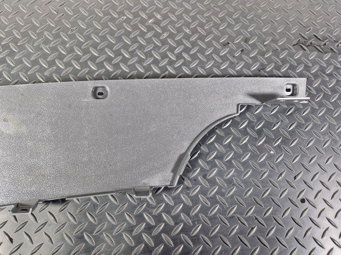 18-ON MERCEDES BENZ SPRINTER W907 W910 PANEL TRIM DASHBOARD COVER A9106804400