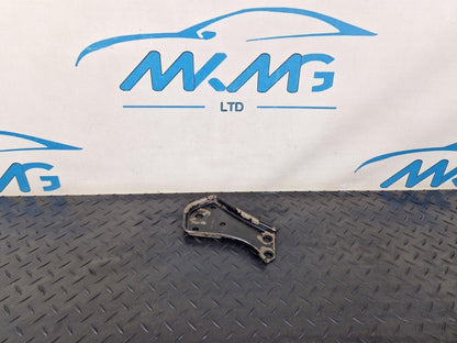 14-21 MERCEDES BENZ W205 REAR AXLE SUBFRAME LEFT STOP PLATE A2053520700