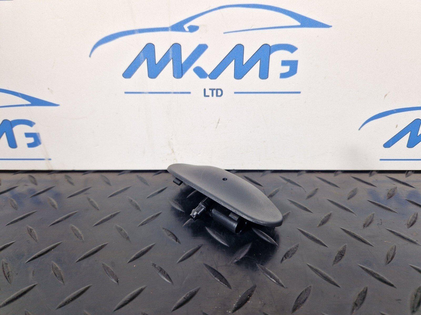 16-23 AUDI S5 COUPE GENUINE WINDSHIELD WASHER JET SPRAYER SPRAY 8W6955988A