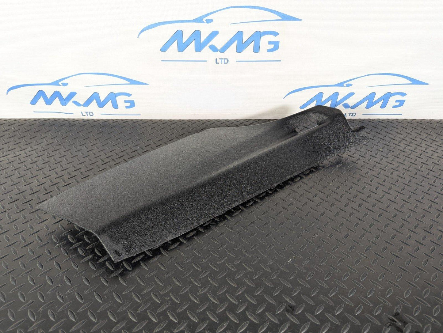 14-21 BMW 2 SERIES 218d GRAN TOURER F46 REAR RIGHT C-PILLAR TRIM COVER 7323666