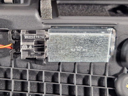 16-19 AUDI A4 B9 GENUINE DASHBOARD GLOVE BOX 8W2857035