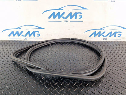 11-18 BMW 6 SERIES F13 GASKET SEAL RUBBER TAILGATE BOOTLID TRUNK 7228502