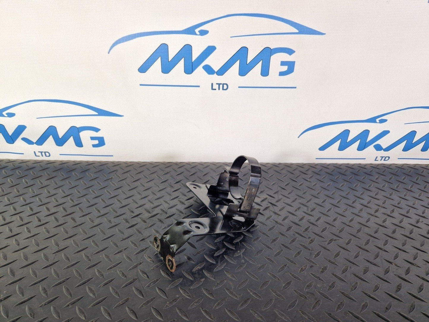 15-18 AUDI A7 4G GENUINE OEM COOLANT PUMP BRACKET 8W0145896C 8W0145879B