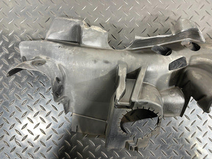 14-21 MERCEDES BENZ C300h W205 RIGHT CENTER NOISE CAPSULE A2135244100