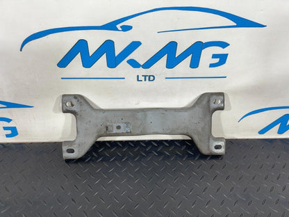 19-ON MERCEDES A CLA C188 V177 EQ 250E EXHAUST SYSTEM CENTRE BRACKET A2474921500