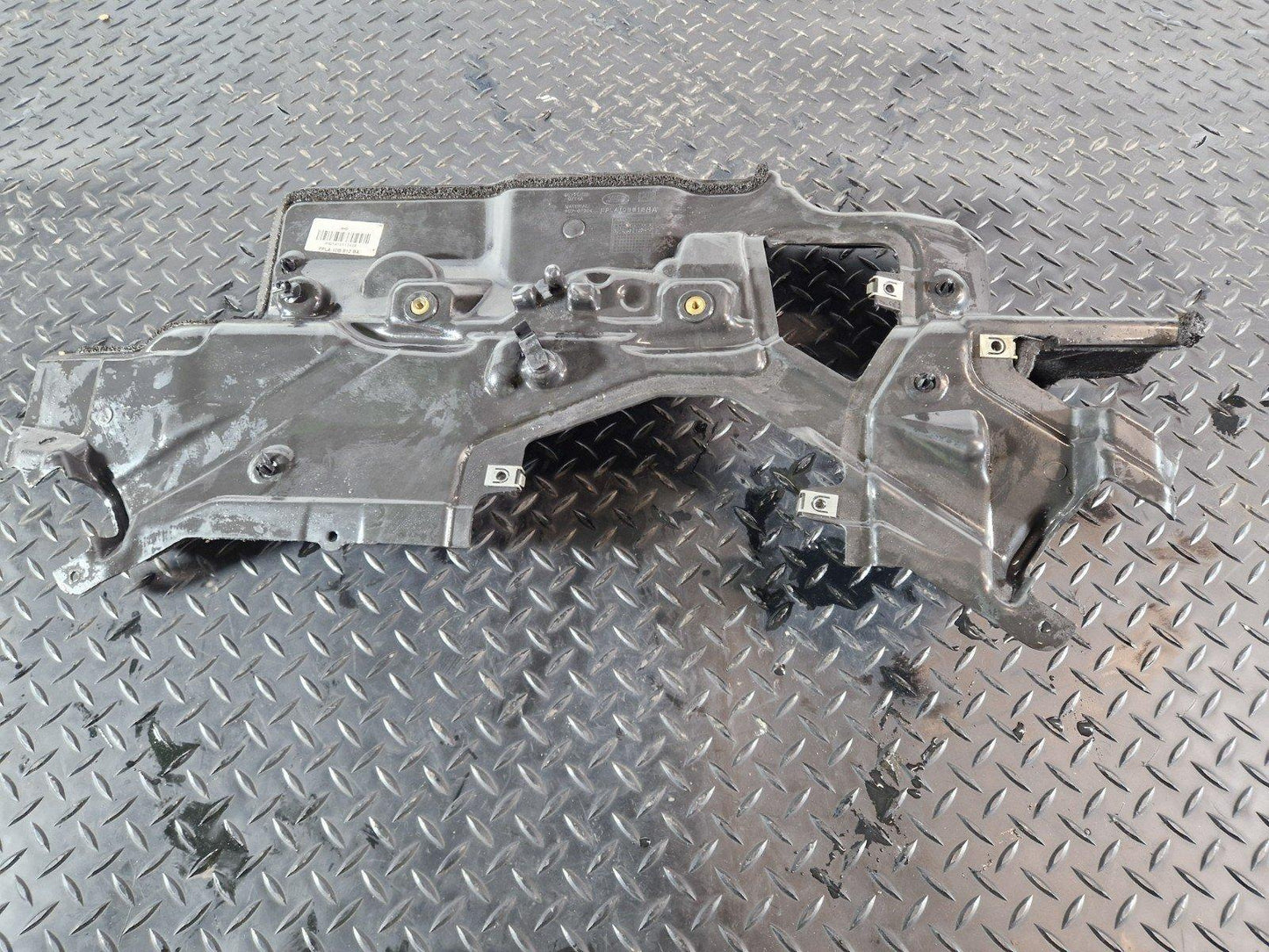 13-23 RANGE ROVER SPORT L494 ENGINE BAY COVER TRIM FPLA-10B812-BA