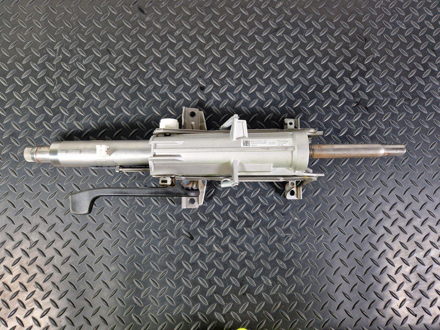 16-19 AUDI A4 B9 GENUINE STEERING COLUMN ASSEMBLY 8W0419065