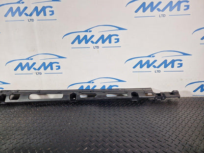 11-19 MERCEDES BENZ ML W166 OEM RIGHT SIDE SKIRT TRIMMING BRACKET A1666980227