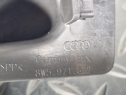 16-19 AUDI A4 B9 GENUINE OEM BOOT LID RIGHT SIDE HINGE TRIM COVER 8W5971822