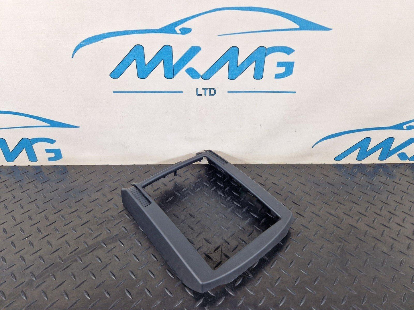 AUDI A8 4H CENTER CONSOLE ARMREST SURROUND TRIM 4H0864357C