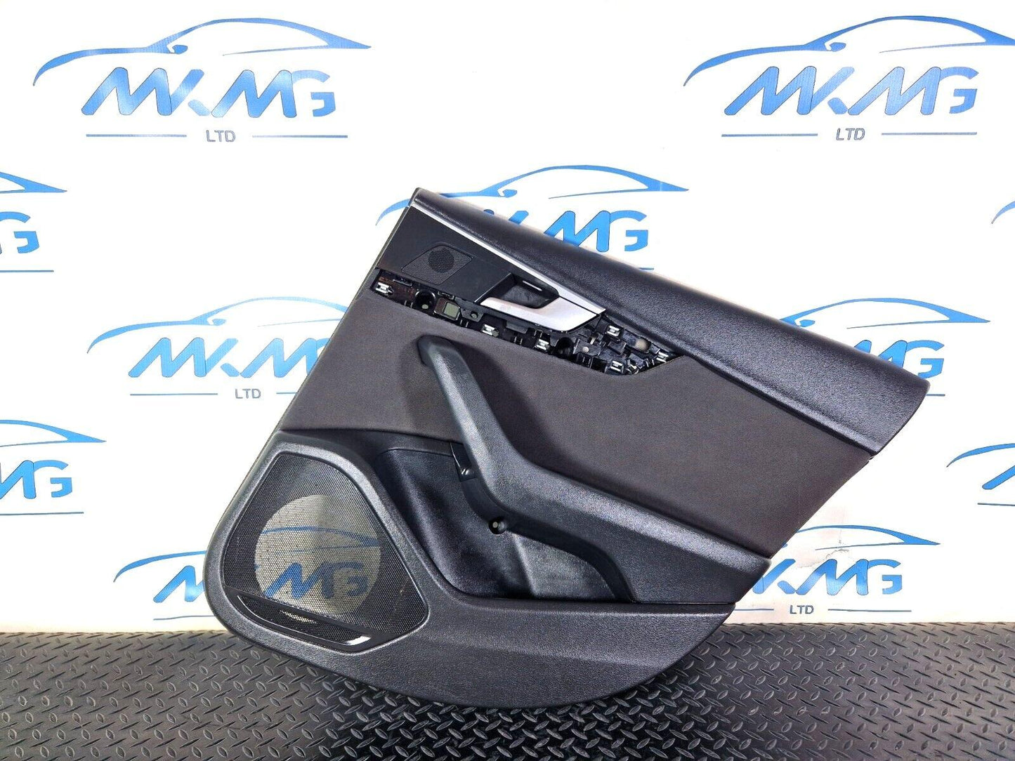 16-19 AUDI A4 B9 GENUINE REAR RIGHT DRIVER SIDE DOOR CARD PANEL 8W0867488