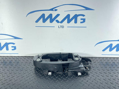 16-19 AUDI A4 B9 GENUINE GEAR SHIFTING MECHANISM MOUNTING FRAME 8W2863531