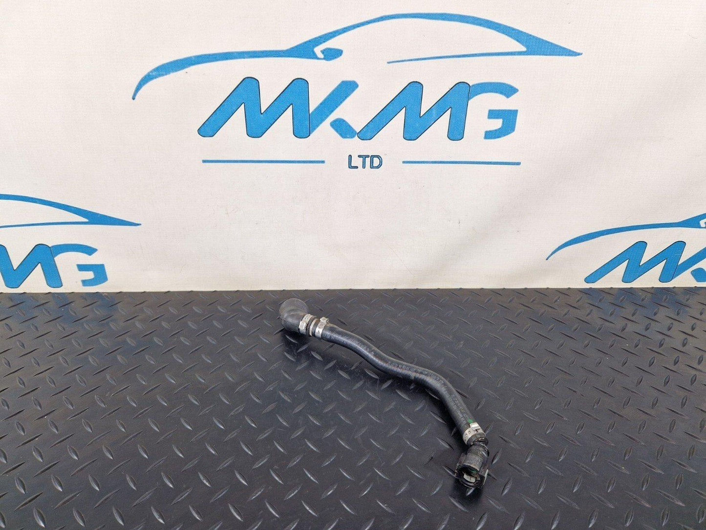 12-17 AUDI Q5 S-LINE GENUINE OEM VACUUM BREATHER HOSE PIPE 8R0611931BF