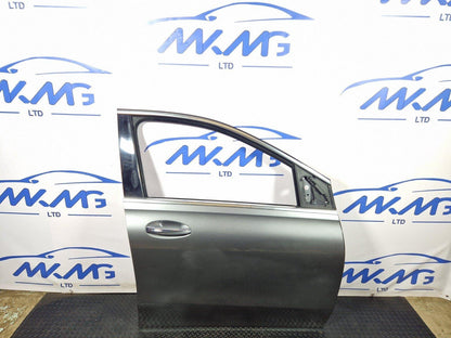 19-ON MERCEDES BENZ B CLASS W247 FRONT RIGHT O/S DRIVER COMPLETE DOOR IN GREY