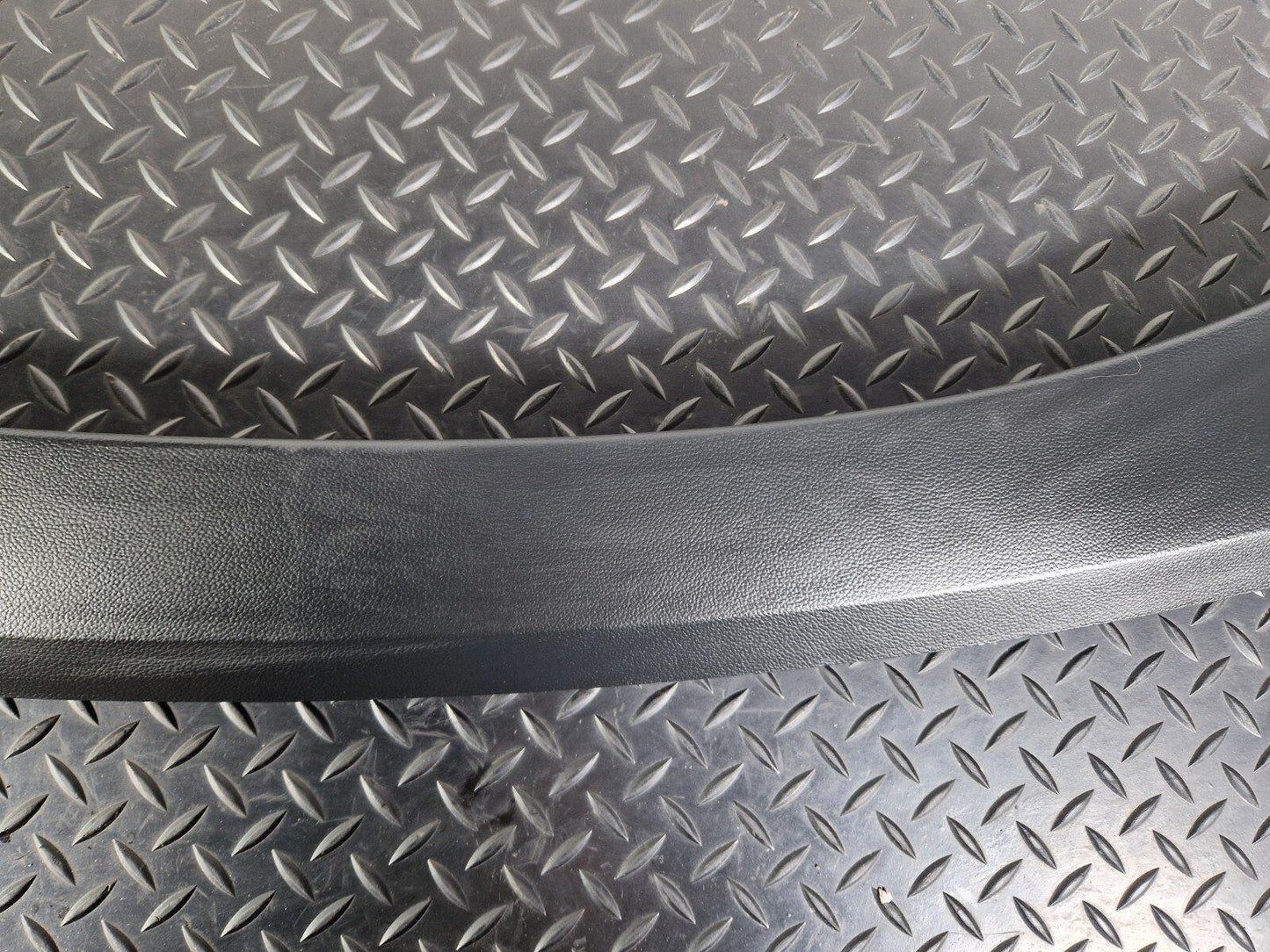 10-18 AUDI A7 4G S-LINE DASHBOARD TOP TRIM PANEL & TWEETERS & CHROME TRIM