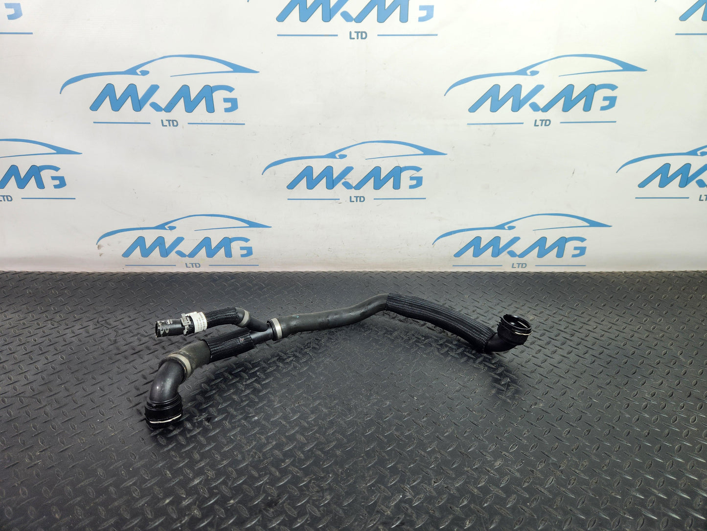 Land Rover Range Rover Evoque L551 SUV Water Coolant Pipe Hose M8D28260AB