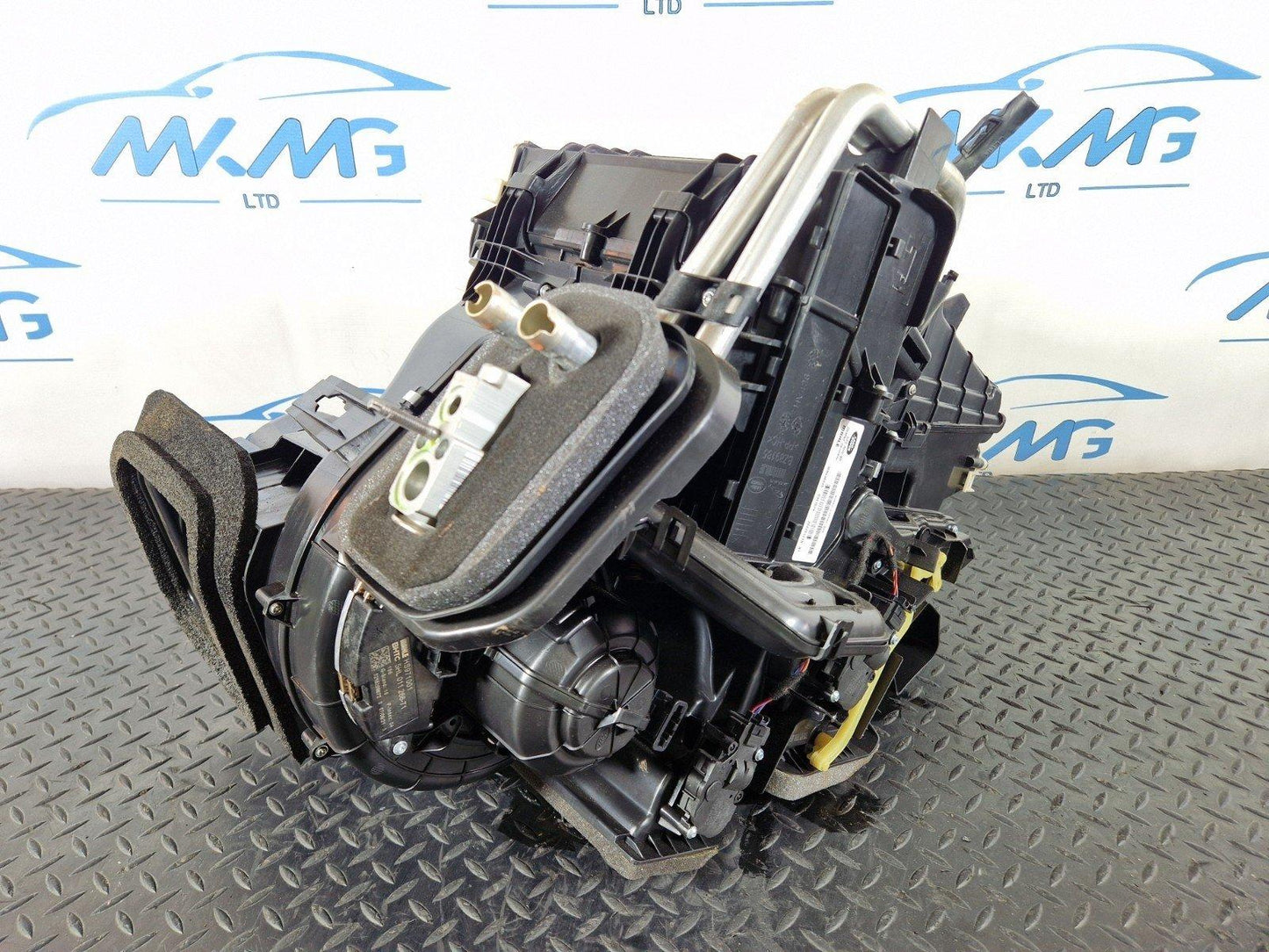 19-ON RANGE ROVER EVOQUE L551 GENUINE HYBRID HEATER BLOWER ASSEMBLY N8D219B555BB